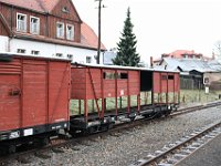 01.12.2017 abgestellte Wagen im Bahnhof Bertsdorf