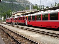 26.06.2009 RhB Bahnhof Pontresina mit Bernina Express