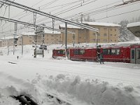05.12.2020 RhB Regionalzug nach Tirano im Bahnhof Pontresina