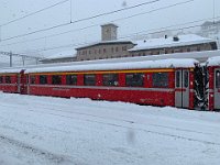 06.12.2020 RhB Personenwagen A 1249 im Bahnhof St. Moritz