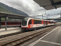 13.06.2020 Zentralbahn Triebwagen im Bahnhof Interlaken Ost