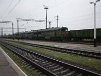 19.04.2017 Bahnhof Vasilyevka Tavrichesk Güterzug mit 2 Dieselmaschinen