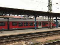 07.05.2017 Bahnhof Budapest-Keleti Flirt Regionalzug